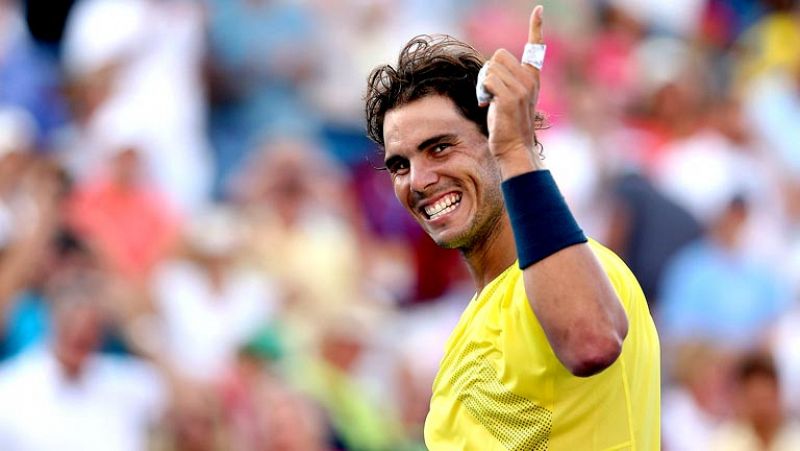 El español Rafael Nadal mantuvo el talante impecable sobre pista dura con el que transita por la presente temporada para superar al checo Tomas Berdych (7-5 y 7-6(4)), sexto jugador del mundo, y alcanzar, por primera vez en su carrera, la final del M