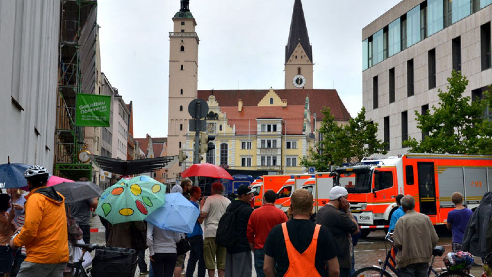Sin programa: Un hombre secuestra a varias personas en la ciudad alemana en la que Merkel iba a dar un mitin | RTVE Play