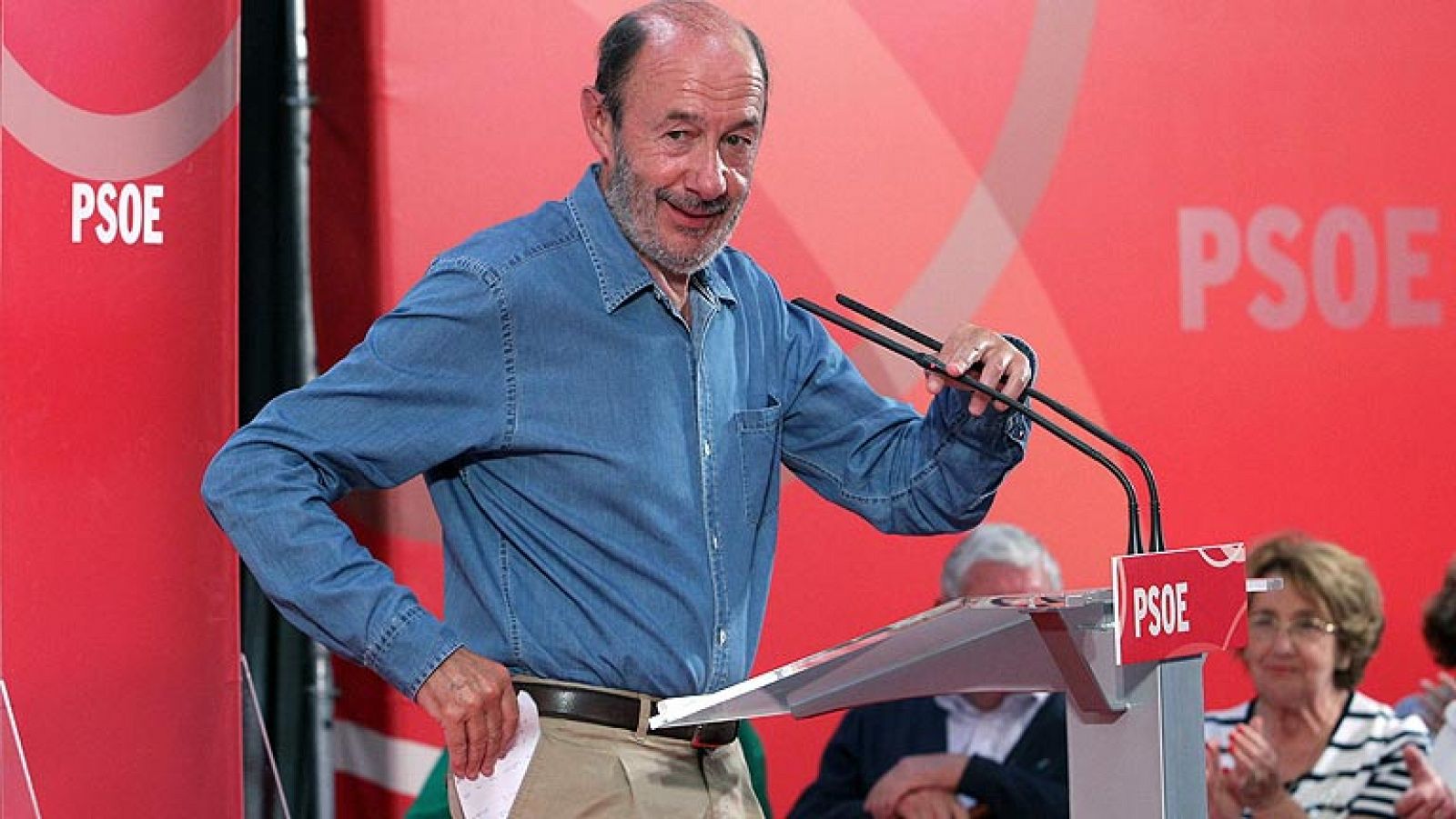 Telediario 1: Rubalcaba insiste en la caja B | RTVE Play