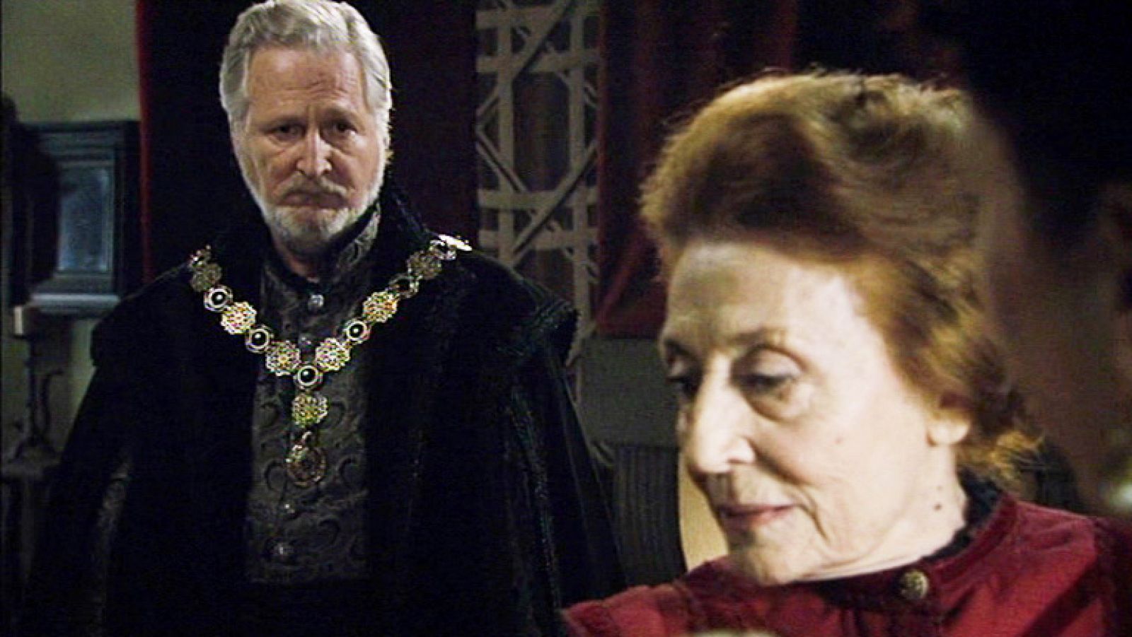 Águila Roja - El encuentro de Laura de Montignac y Felipe IV | Ver