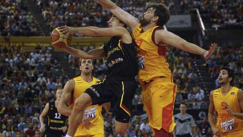 La selección española de baloncesto busca conseguir una victoria más, este martes ante Macedonia en el Fontes do Sar de Santiago, para lograr así su tercer triunfo consecutivo en la preparación para el Eurobasket de Eslovenia.