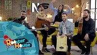 Esta semana...¡el ritmazo de Efecto Pasillo y Bad Chicken como director de orquesta!