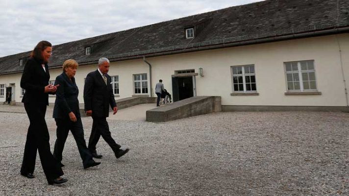 Merkel visita el campo de Dachau