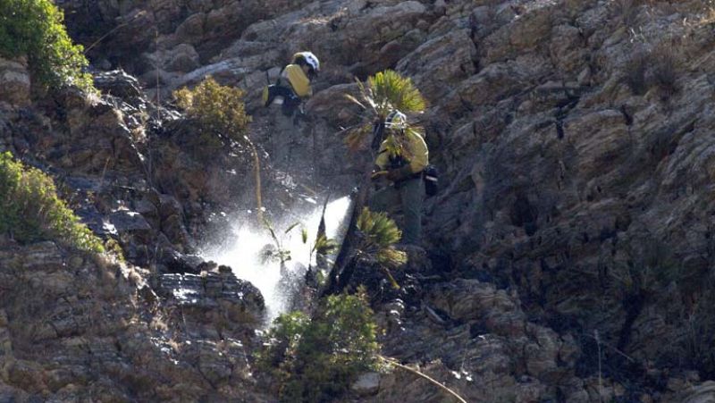 Desalojados 180 vecinos por un incendio en Mallorca 