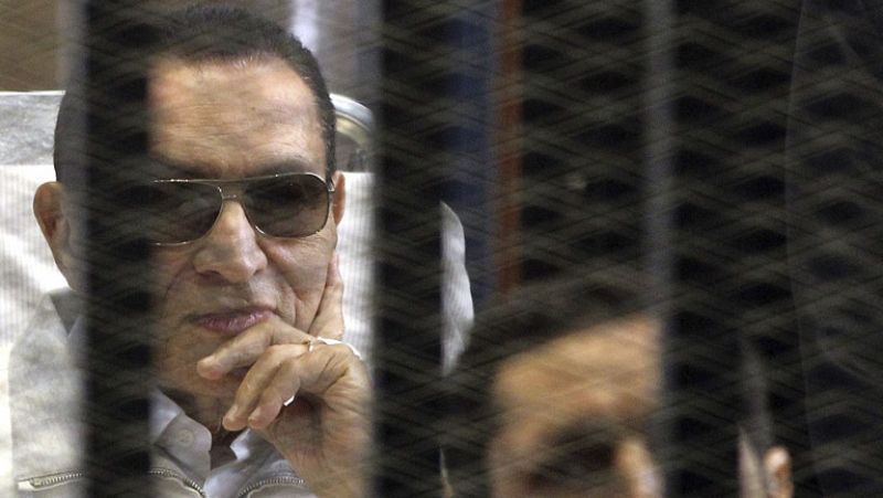 Un tribunal egipcio ordena la puesta en libertad provisional de Hosni Mubarak