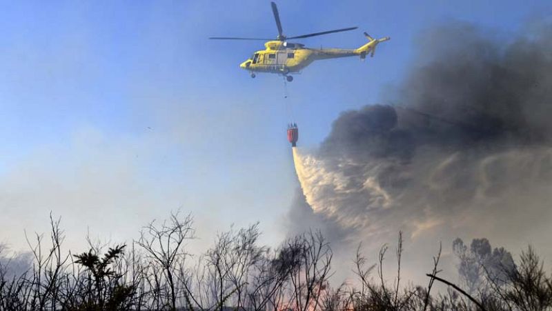 Los 300 vecinos desalojados en un incendio ya están en sus casas 