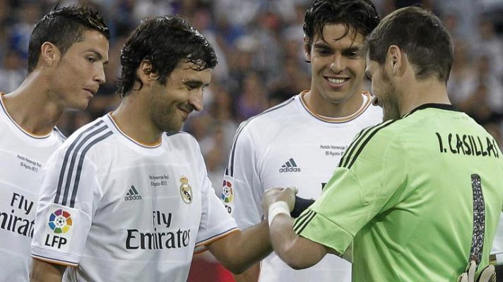 El debate en torno a la portería del Madrid no da tregua ni a Raúl
