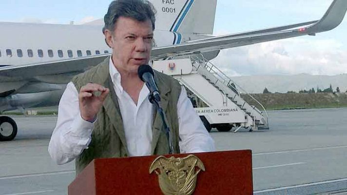  - El gobierno de Colombia aplaza las negociaciones con las FARC