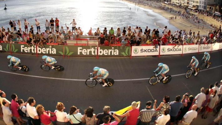 Vuelta ciclista a España - Janez Brajkovic se viste de rojo tras la crono por equipos