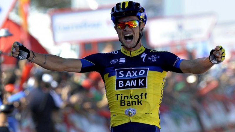 El irlandés Nicolas Roche, del equipo Saxo Bank, ha ganado la segunda etapa de la Vuelta a España, disputada entre Pontevedra y el Alto do Monte Da Groba, de 177,7 kilómetros, en la que el italiano Vincenzo Nibali (Astana) se vistió con la camiseta r