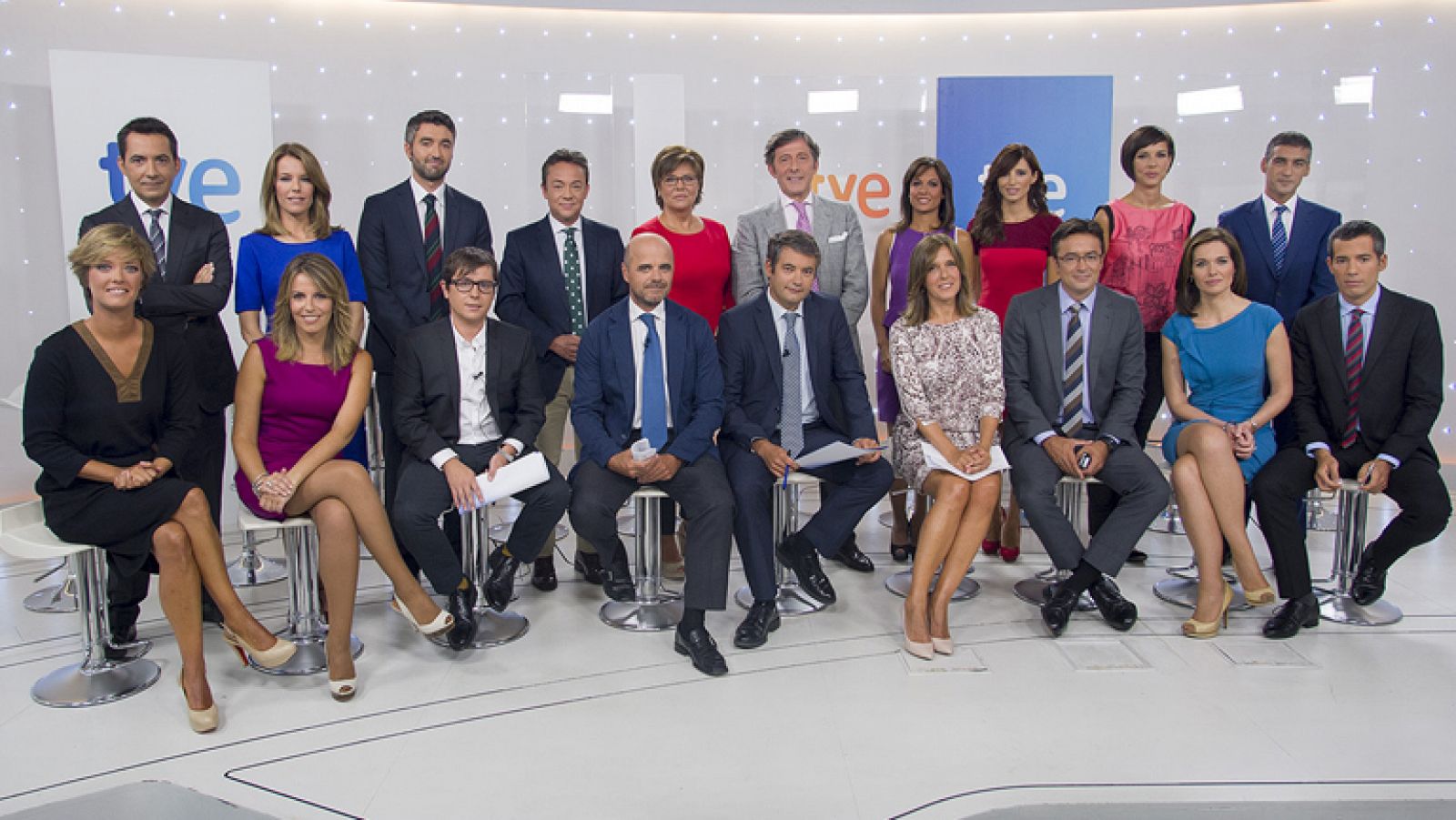 Sin programa: TVE Presentación Informativos 2013-2014 | RTVE Play