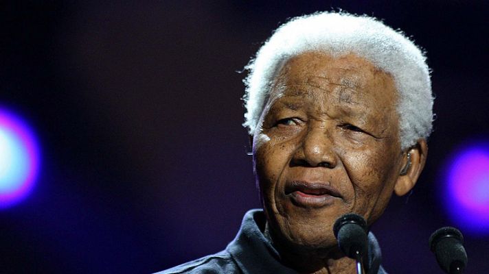 Mandela abandona el hospital 