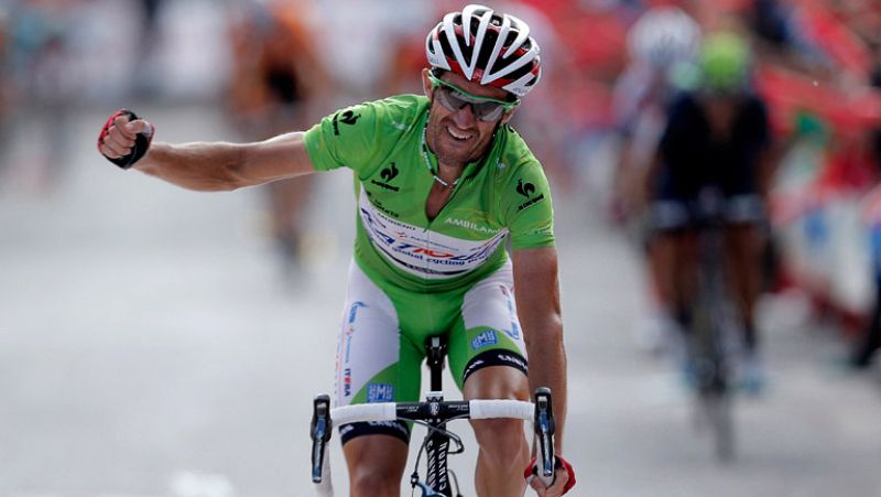 El ciclista español Dani Moreno ha logrado este domingo la  victoria en Valdepeñas de Jaén y se ha puesto líder de la General en  la Vuelta a España, tras lograr abrir un hueco en el último kilómetro  --con rampas de hasta el 27 por ciento-- con sus