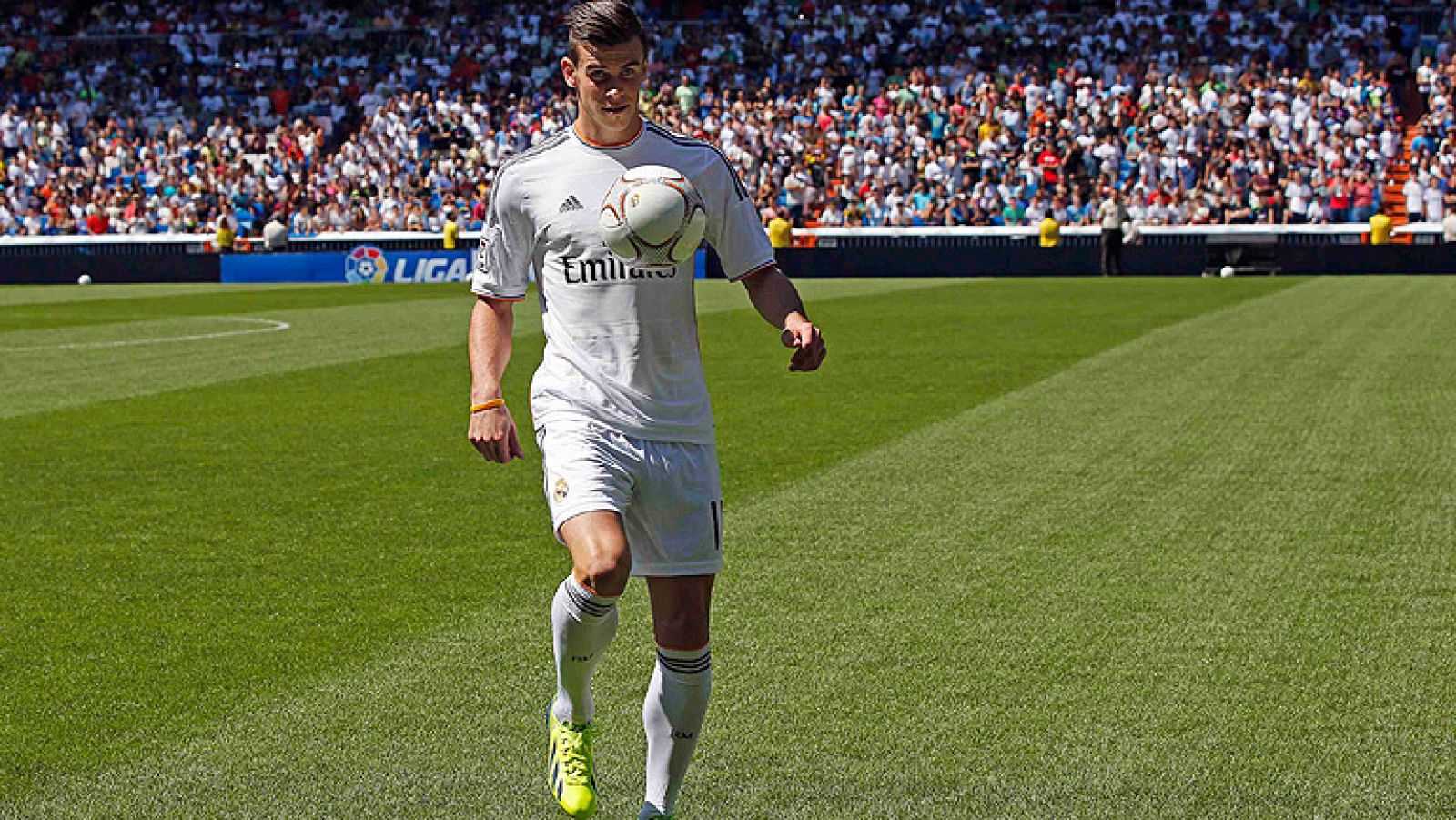 Telediario 1: Bale se viste de blanco | RTVE Play