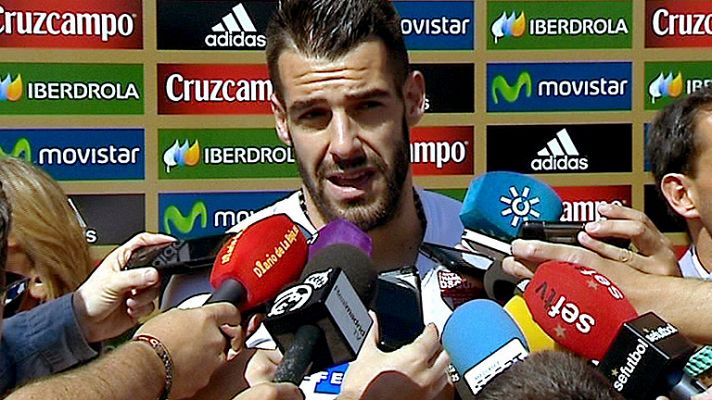 Negredo: "España tiene tres buenos porteros"