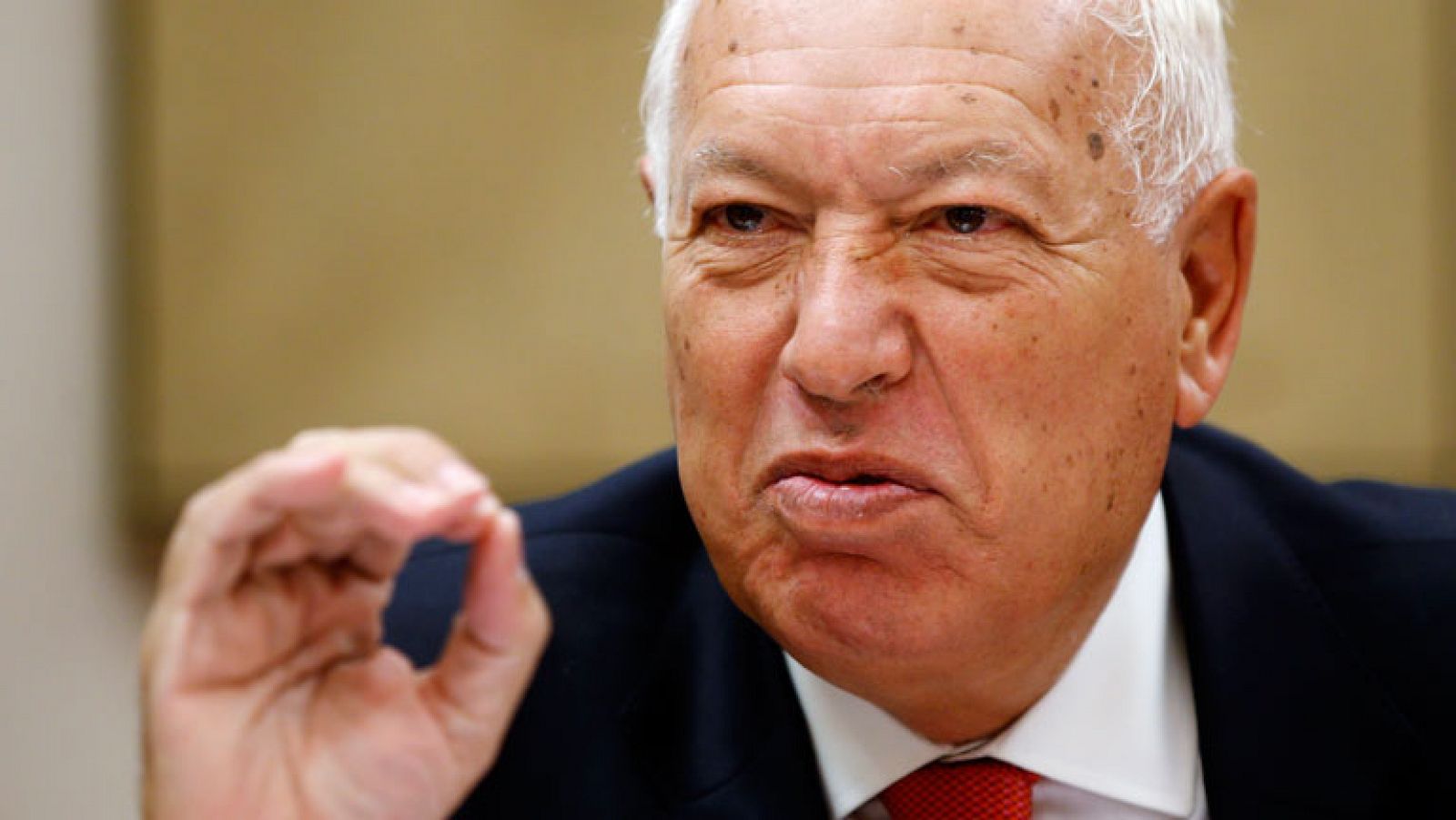 La tarde en 24h: Margallo comparece sobre Gibraltar | RTVE Play