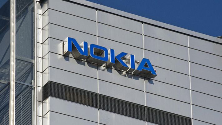 Informativo 24h - Microsoft compra el departamento de telefonía móvil de Nokia por 5.440 millones de euros