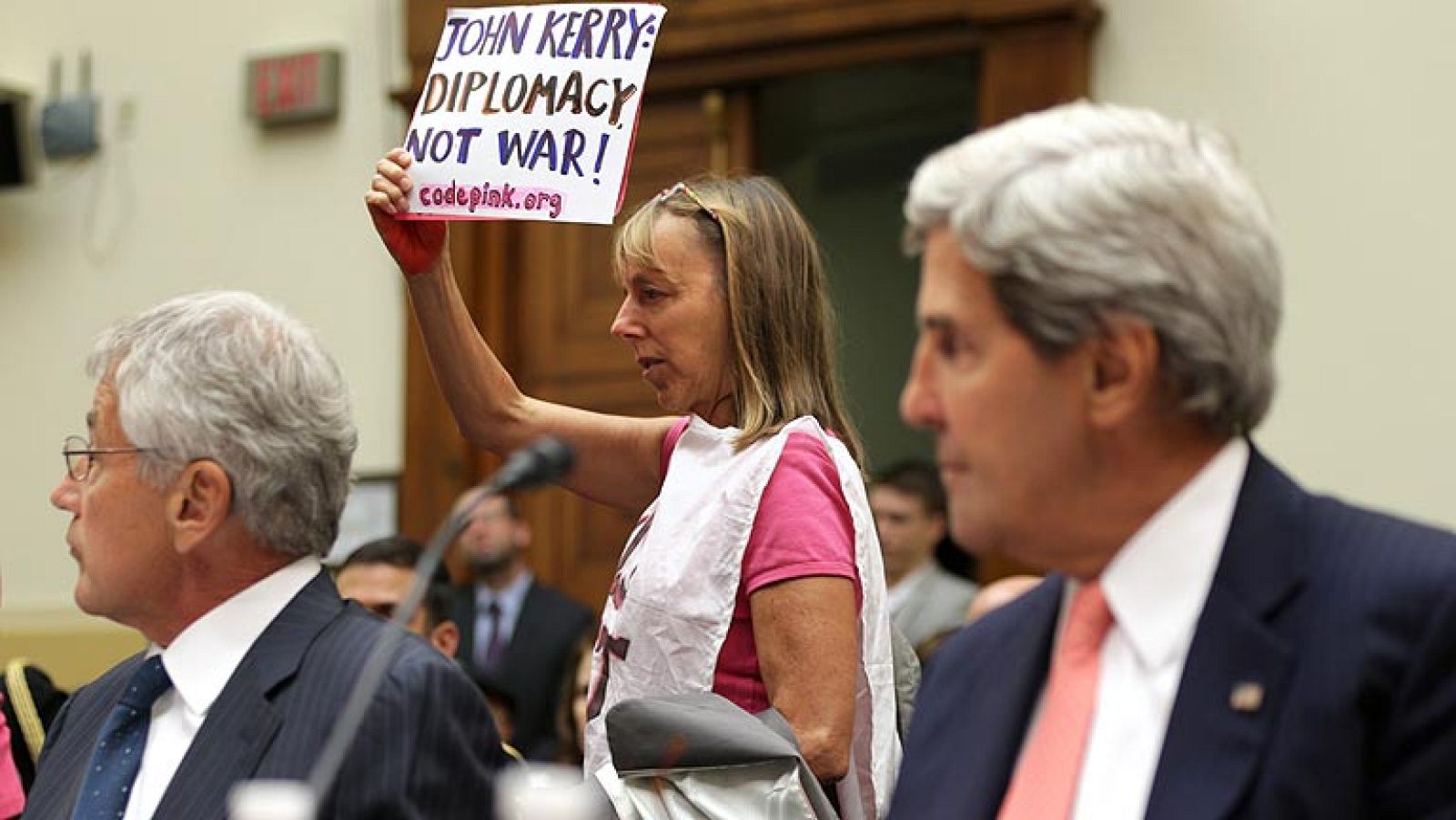 El Comité del Senado de EE.UU. aprueba la resolución sobre el ataque a Siria