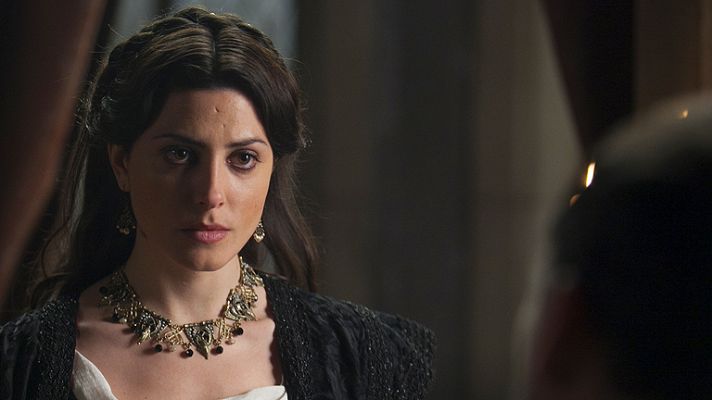 Isabel - Juana de Avis defiende a su hija