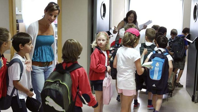 Los sindicatos dicen que habrá menos dinero y menos profesores este nuevo curso 