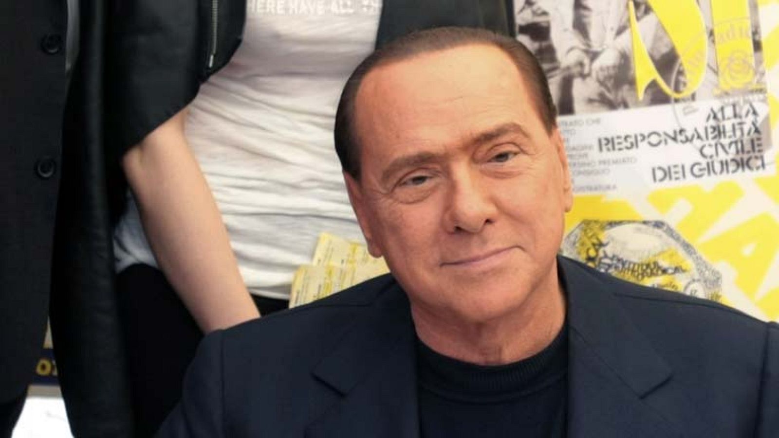 El senado italiano comienza a debatir si retira su escaño a Silvio Berlusconi