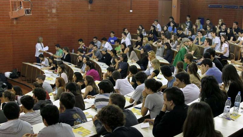 Cerca de 40.000 alumnos se examinan de selectividad en septiembre 