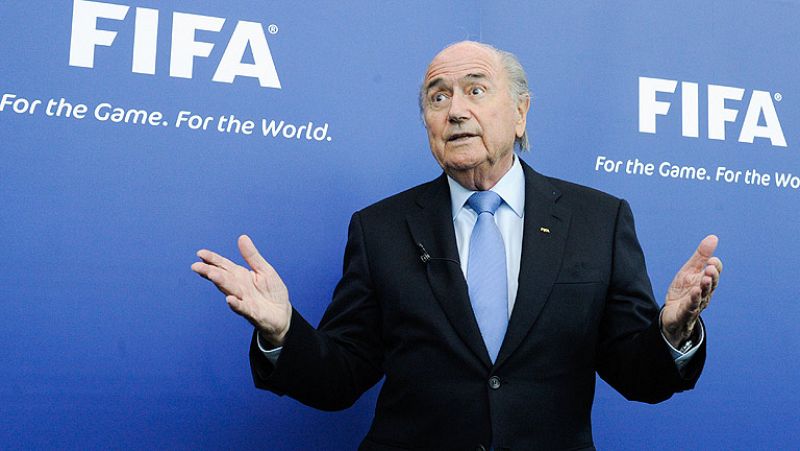 El presidente de la FIFA, Joseph Blatter, ha apuntado que el Mundial de Catar 2022 se celebrará el invierno, dadas las altas temperaturas del país en verano.