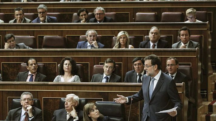 Telediario 1 - Declaraciones oposición