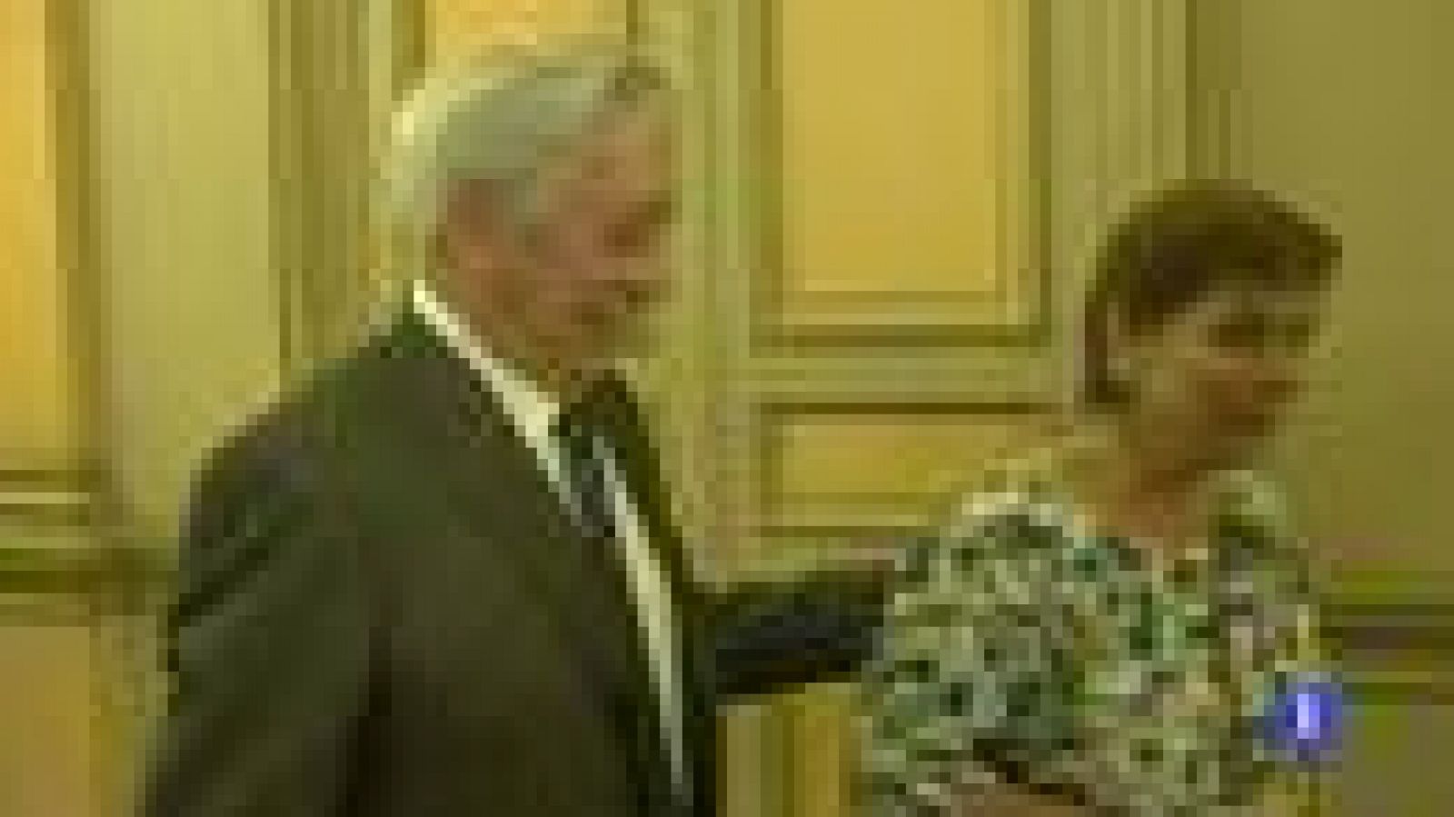 Mario Vargas Llosa presenta su último trabajo, 'El héroe discreto' | Ver