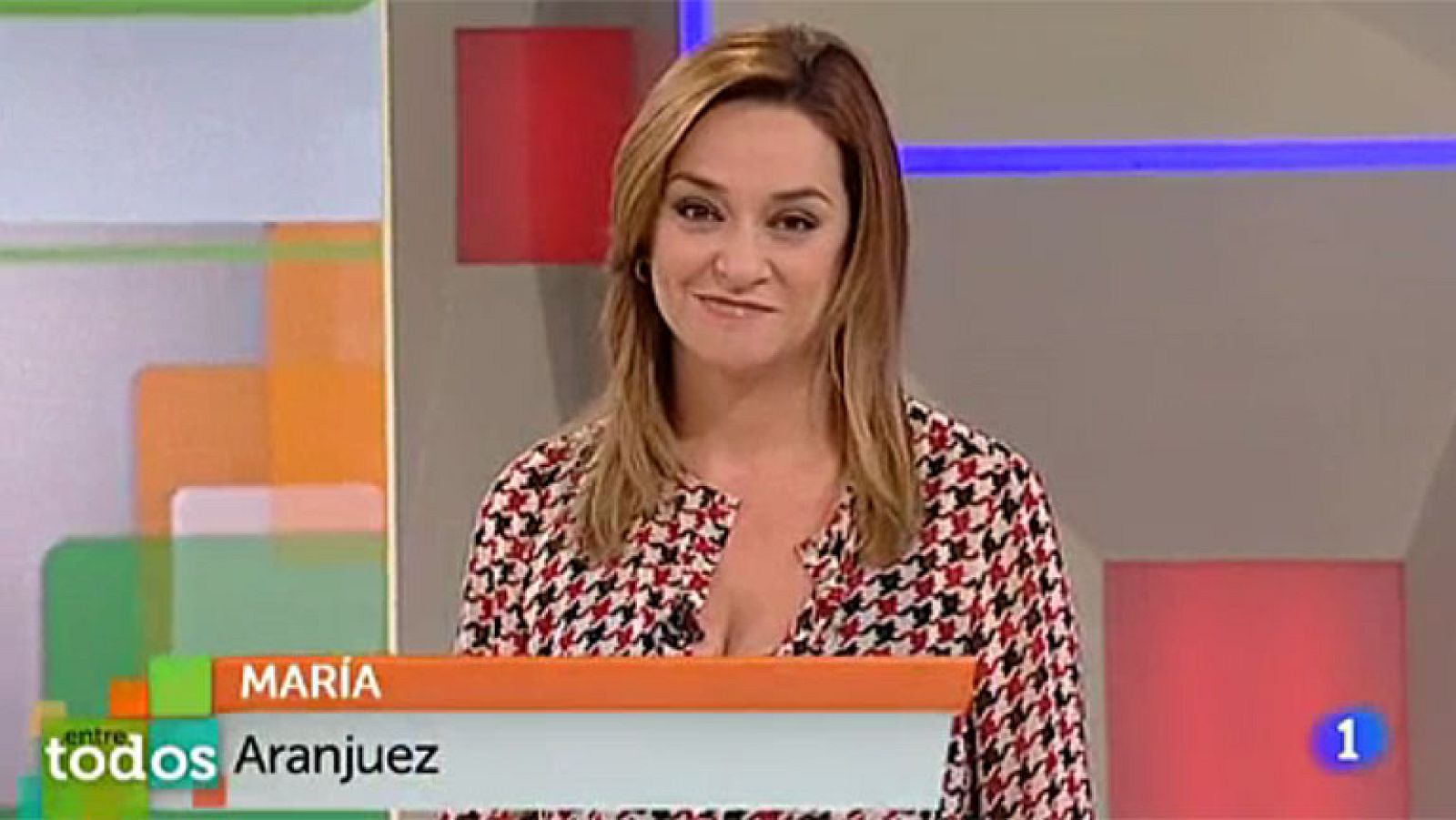 Entre Todos  - María ha conseguido ayuda para pagar la matrícula de su hija