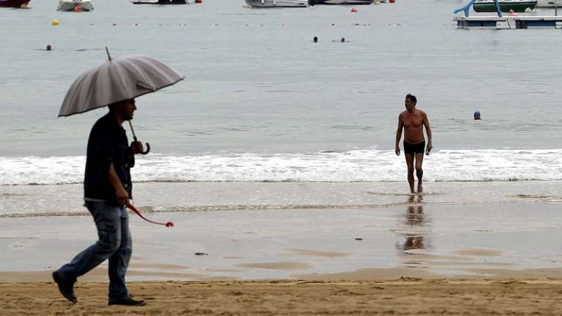 Intervalos nubosos en sudeste peninsular y viento fuerte en Estrecho