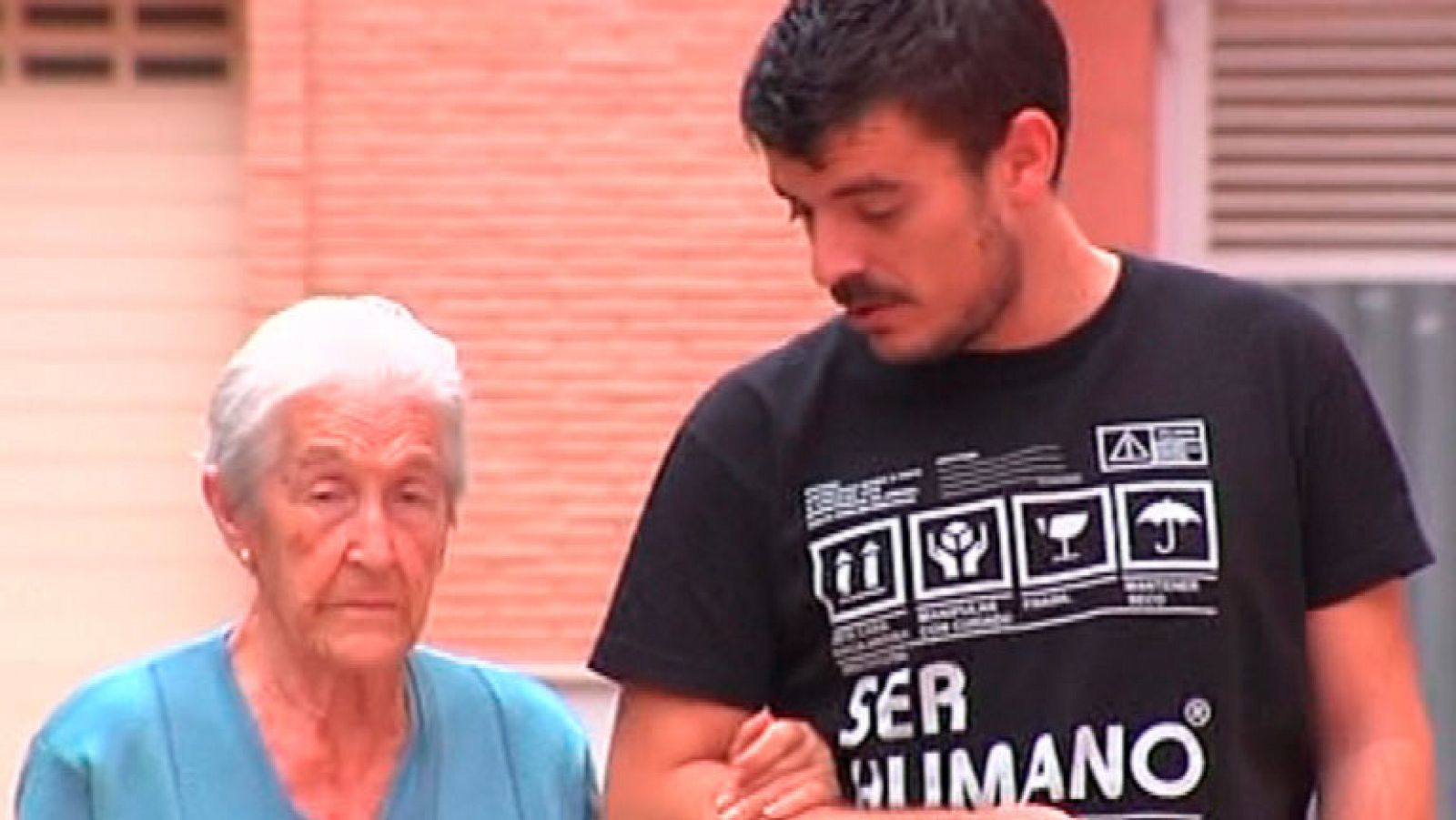 España Directo: Ayuda a nieto a buscar trabajo | RTVE Play
