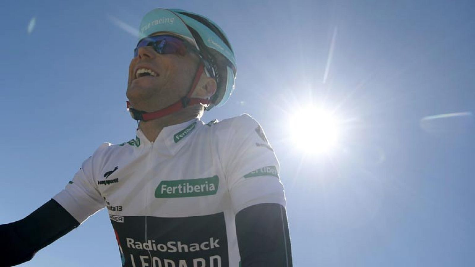 Horner deslumbra en Peña Cabarga y Nibali salva el liderato por tres segundos - Vuelta ciclista a España | Ver