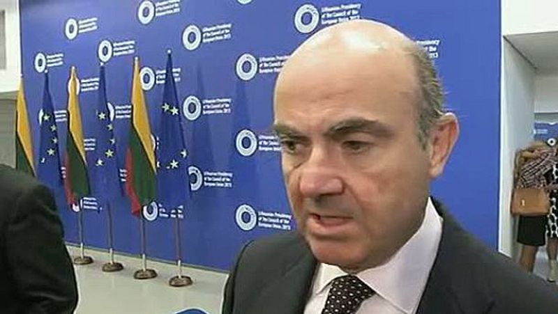 De Guindos asegura que España cumplirá sus compromisos de reducción del déficit
