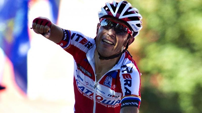 El español Joaquim "Purito" Rodríguez (Katusha) ha ganado la decimonovena etapa de la Vuelta disputada entre San Vicente de la Barquera y el Alto del Naranco (Oviedo), de 181 kilómetros y el estadounidense Chris Horner (Radioshack) es el nuevo líder.