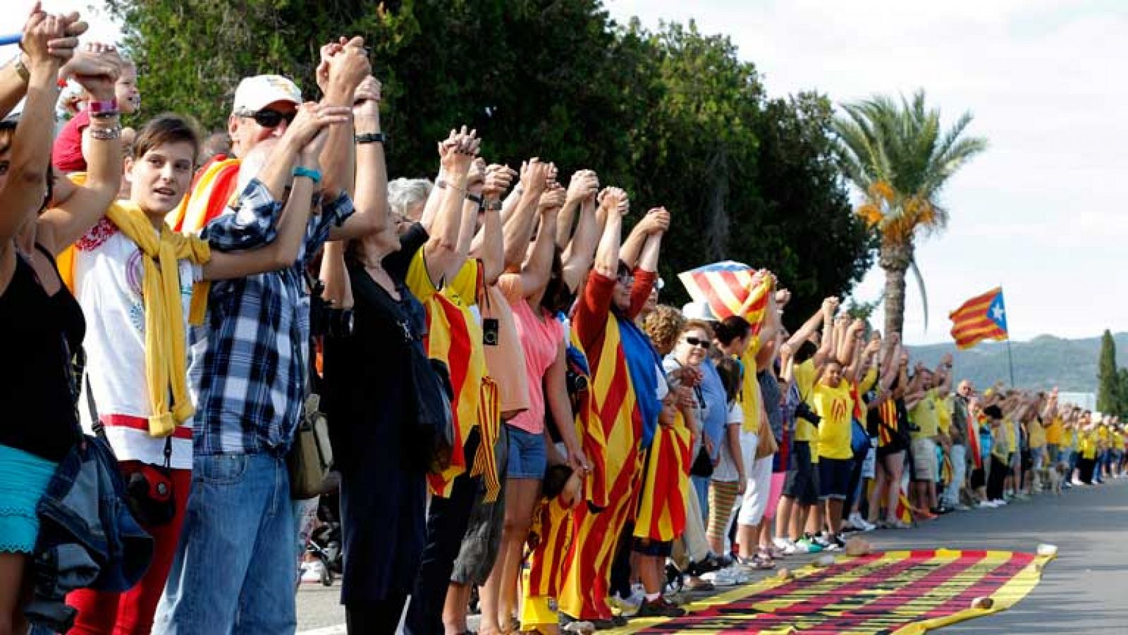 Informe Semanal: Informe Semanal - La Diada encadenada | RTVE Play