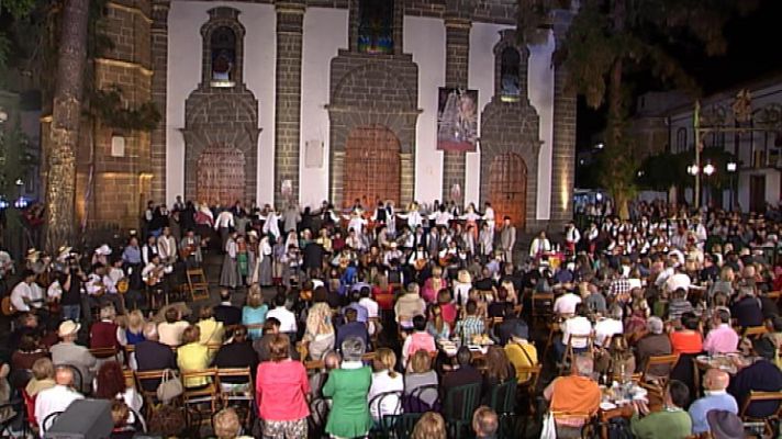 Tenderete - Tenderete - 14/09/13 Comienza la nueva temporada de "Tenderete" desde Teror. Con la A.F. "La Oliva", la A.F. "Los Cebolleros" y la parranda "El Lagar de Teseguite".