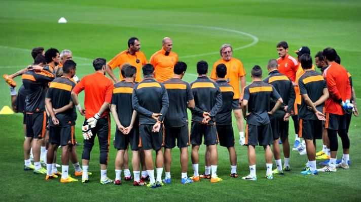 El Real Madrid de Isco, Casillas y Bale se estrena en Estambul