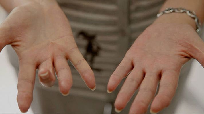 Telediario 1 - Se estrena en Madrid 'La maleta de Marta'