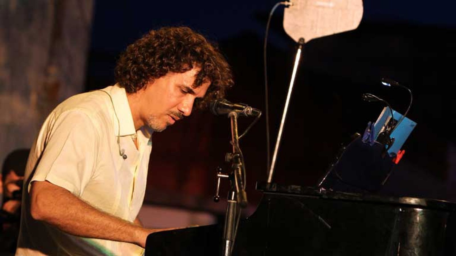 El gobierno cubano anula la prohibición a actuar impuesta a Robertico Carcassés