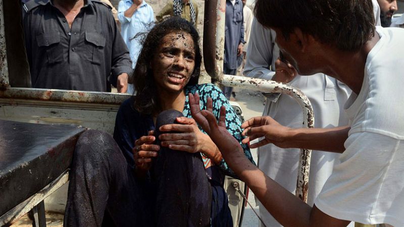 Decenas de muertos en un atentado en Pakistán