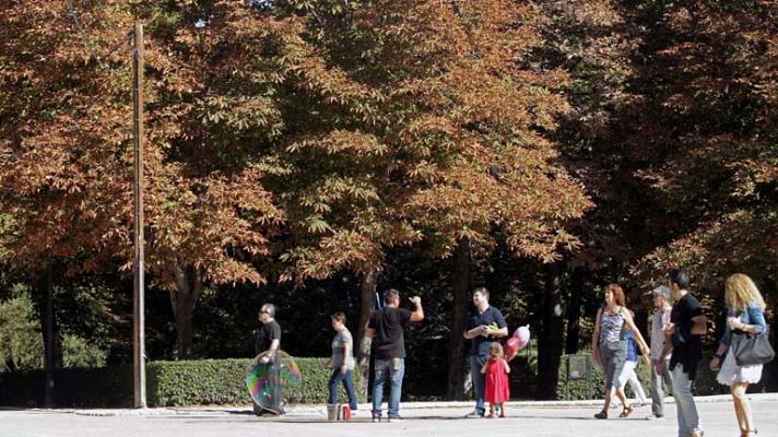 Tiempo poco nuboso y temperaturas sin cambios