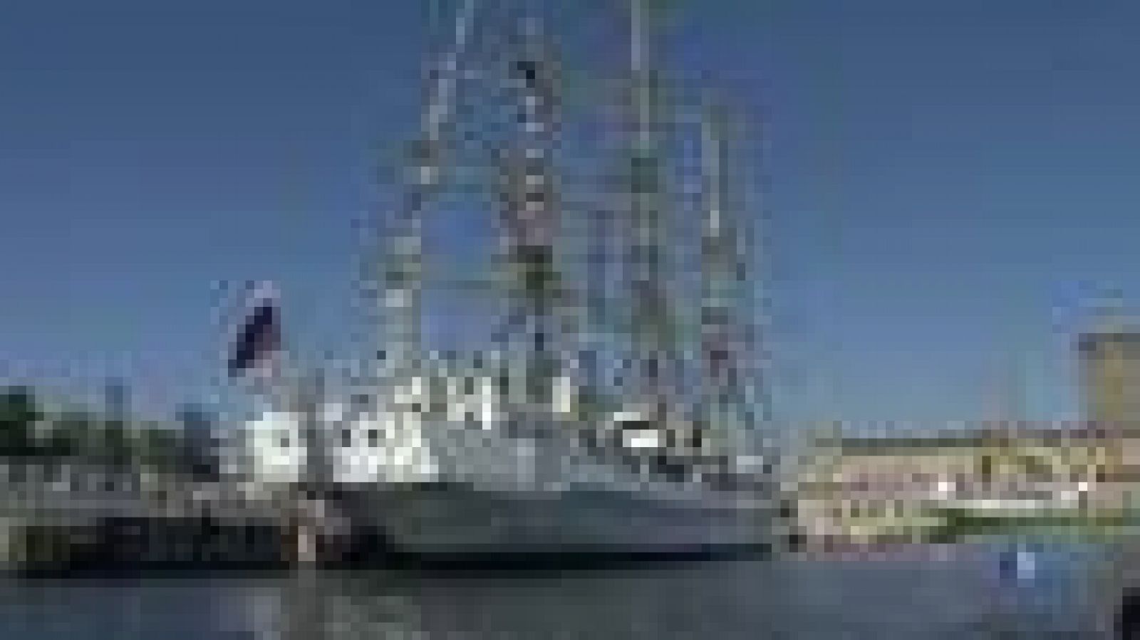 L'Informatiu: 30 dels velers més grans del món  atraquen al portd e Barcelona per la Mercè | RTVE Play