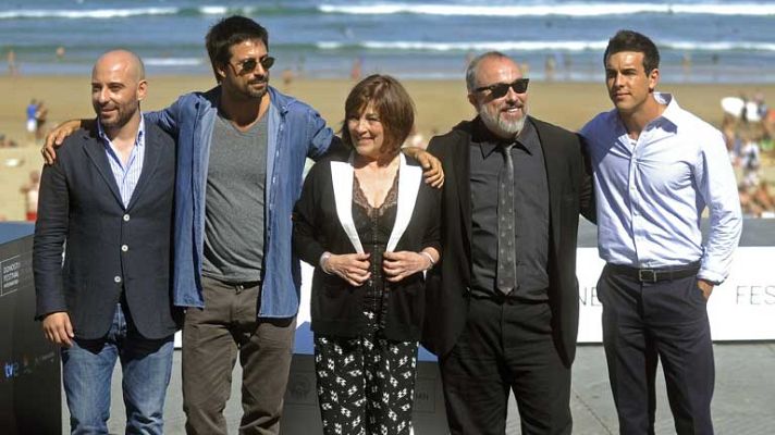 Telediario 1 - Presentación de "Las brujas de Zugarramurdi" de Álex de la Iglesia en San Sebastián
