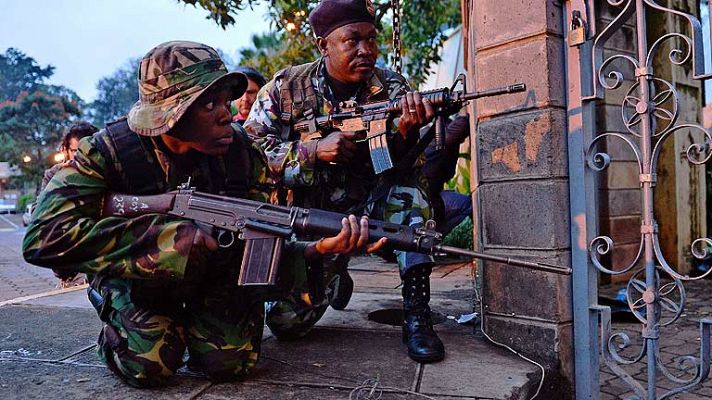 Los islamistas amenazan con matar a los rehenes ante el avance del Ejército en Nairobi