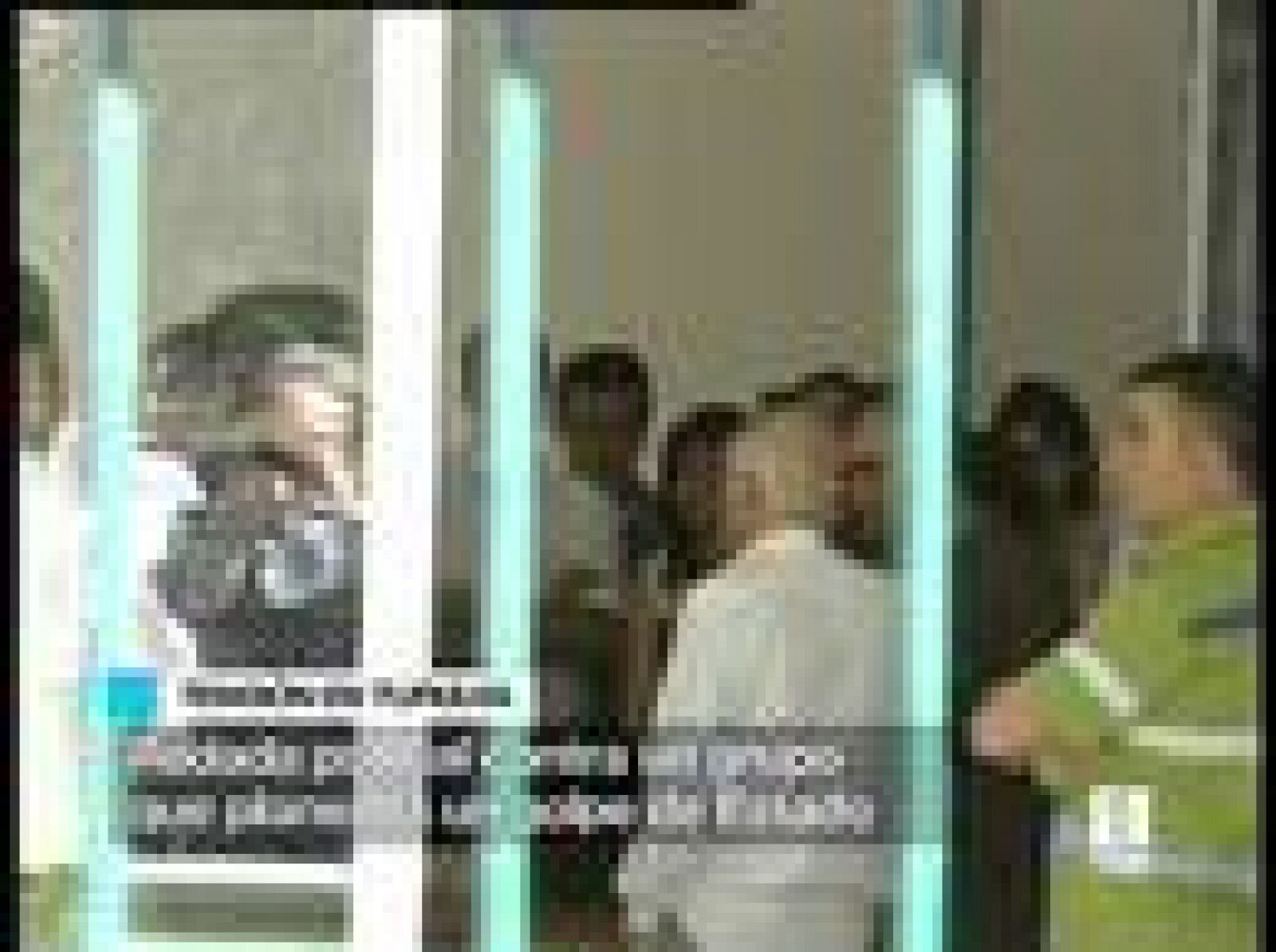 En Turquía, la policía ha lanzado una redada contra un grupo ultranacionalista que planeaba derrocar al Gobierno islamista | Ver