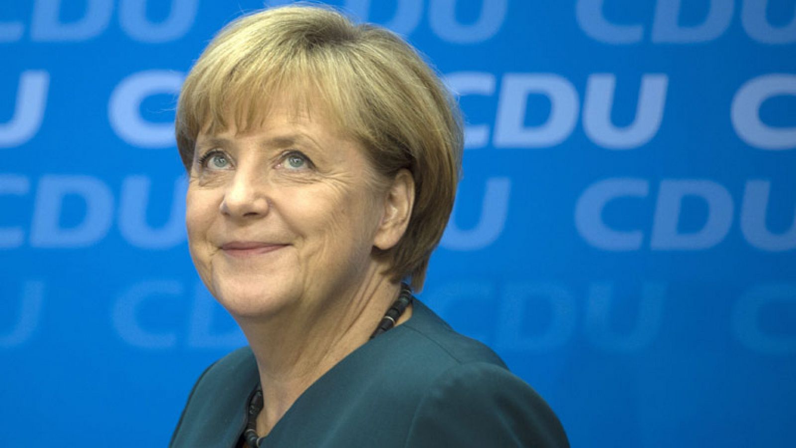 Telediario 1: Merkel busca un socio de Gobierno | RTVE Play