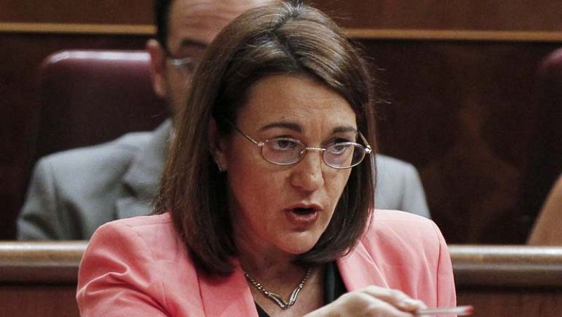 Gobierno y oposición se reprochan mutuamente haber perjudicado a los pensionistas