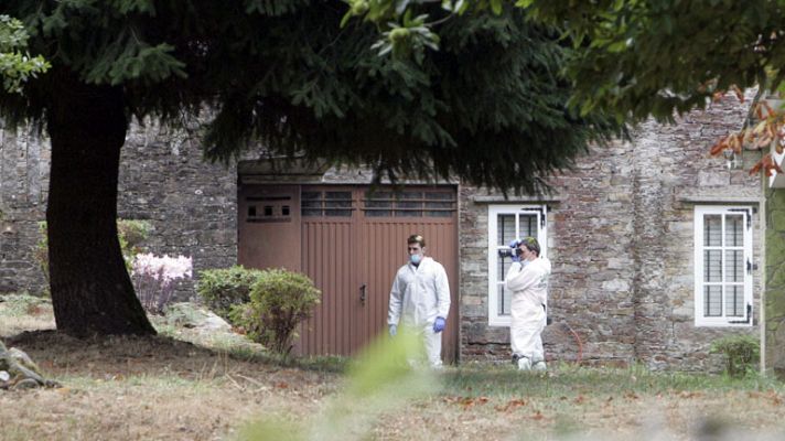 Telediario 1 - Detenidos los padres de la menor