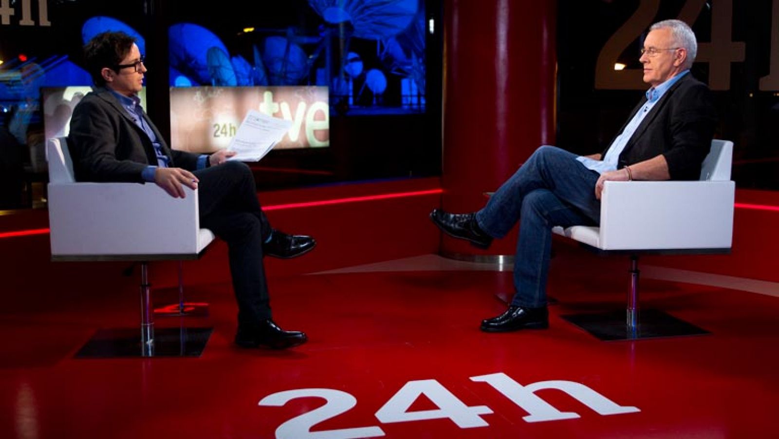 La noche en 24h: Entrevista a Cayo Lara en La Noche en 24 horas | RTVE Play